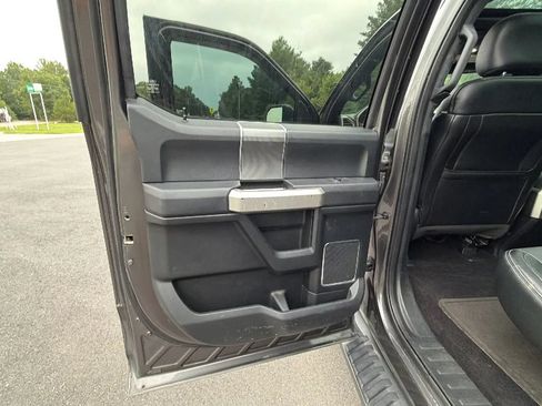 Used 2015 Ford F150 Lariat AWD/4WD image 41