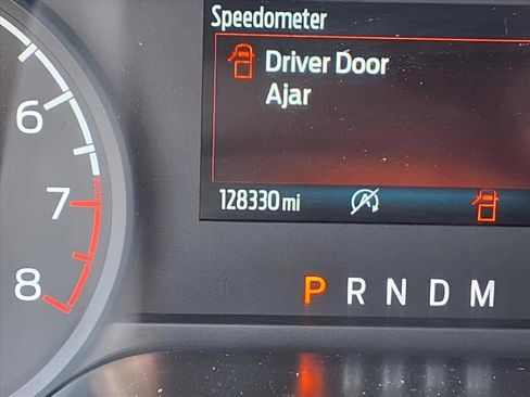 Used 2021 Ford F150 XL w/ Trailer Tow Package image 21