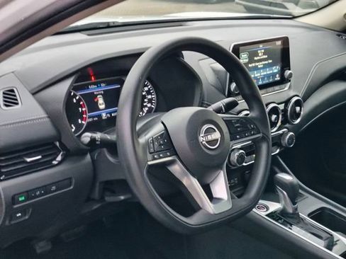 Used 2024 Nissan Sentra SV image 14