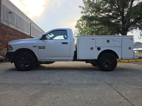 Used 2018 RAM 2500 Tradesman w/ Power & Remote Entry Group RWD image 7