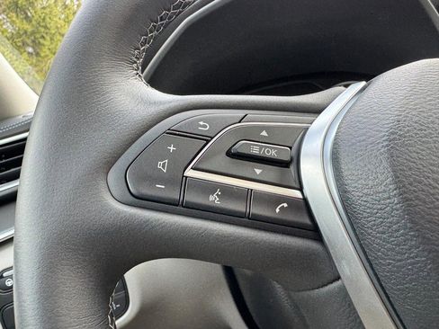 Used 2025 INFINITI QX50 Luxe image 17