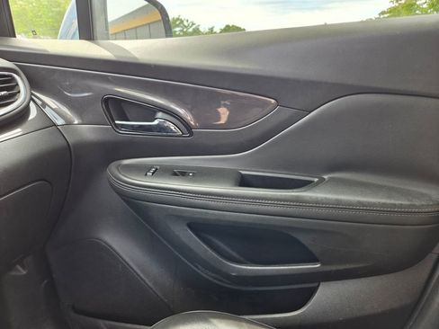 Used 2019 Buick Encore Preferred FWD image 19
