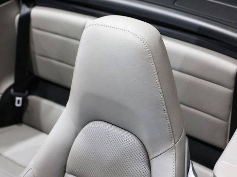 Used 2013 Porsche 911 Carrera image 25