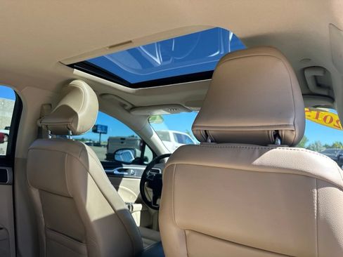 Used 2015 Ford Fusion Energi SE FWD image 35
