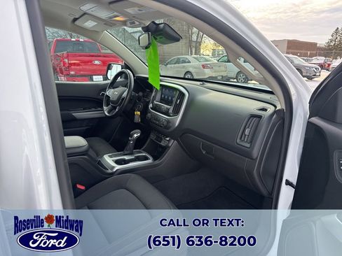 Used 2022 Chevrolet Colorado LT w/ Safety Package image 35