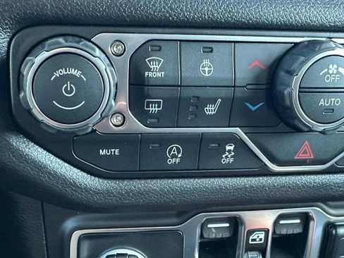 New 2026 Jeep Gladiator Sport image 13