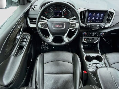 Used 2023 GMC Terrain SLT AWD/4WD image 17