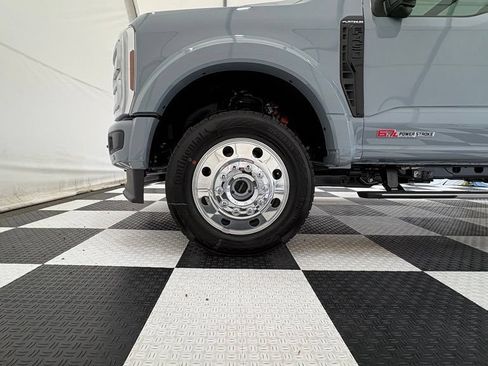 New 2026 Ford F450 Platinum w/ FX4 Off-Road Package AWD/4WD image 11