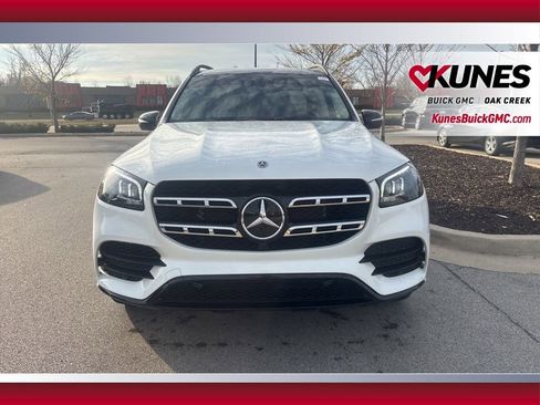 Used 2022 Mercedes-Benz GLS 450 4MATIC image 3