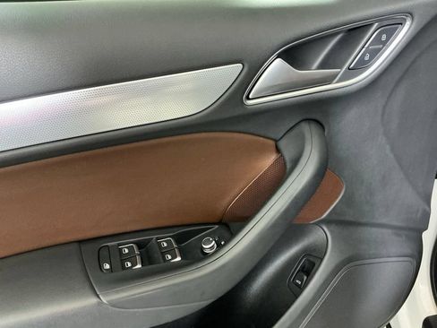 Used 2018 Audi Q3 2.0T Premium w/ Convenience Package FWD image 18