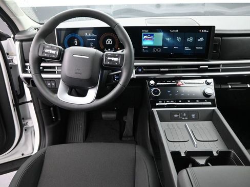 New 2026 Hyundai Santa Fe SE image 11