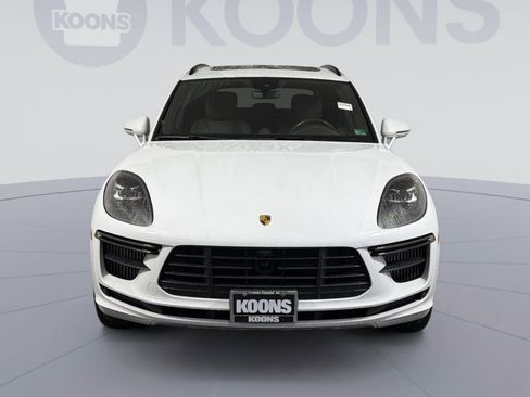 Used 2021 Porsche Macan Turbo image 11