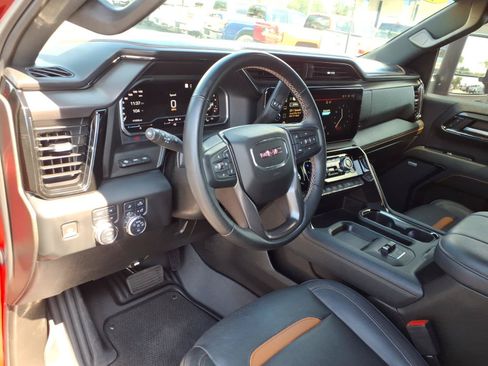 Used 2024 GMC Sierra 2500 AT4 w/ AT4 Premium Plus Package AWD/4WD image 21