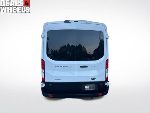 Used 2019 Ford Transit 350 XLT RWD image 4