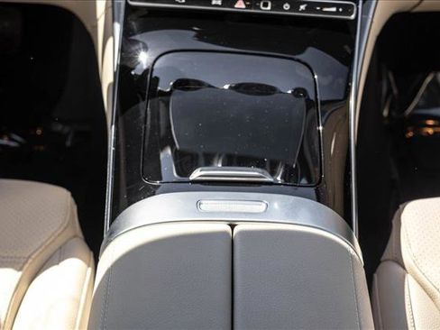 Certified 2026 Mercedes-Benz C 300 4MATIC Sedan image 16