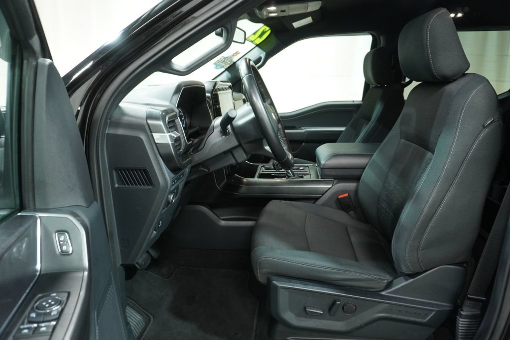 Used 2022 Ford F150 XLT w/ Equipment Group 302A High RWD image 12