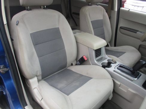Used 2008 Ford Escape XLT image 29