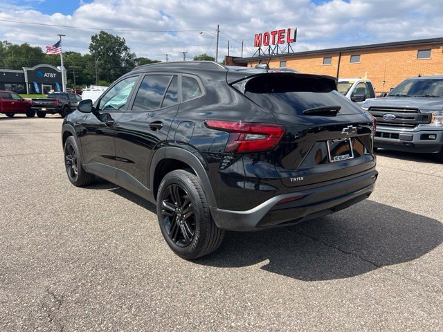 Used 2025 Chevrolet Trax ACTIV w/ Driver Confidence Package FWD image 6