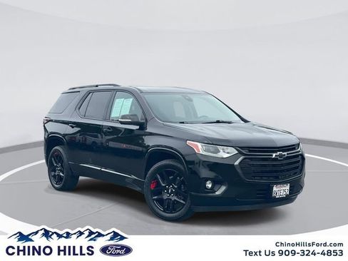 Used 2021 Chevrolet Traverse Premier w/ Redline Edition image 1