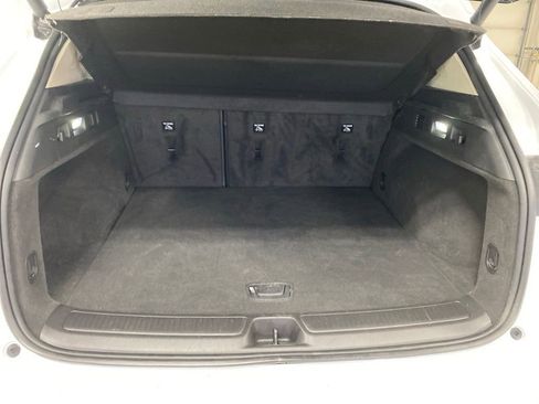 Used 2023 Buick Envision Avenir AWD/4WD image 11