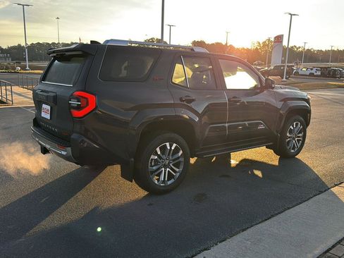 Certified 2025 Toyota 4Runner Limited image 5