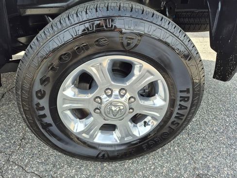 Used 2025 RAM 2500 Big Horn image 9