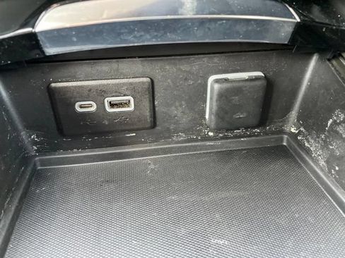Used 2023 Buick Envision Essence FWD image 26