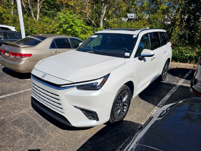 Used 2024 Lexus TX 350 FWD w/ Captains Chair Package image 3
