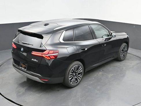 Certified 2025 BMW X3 xDrive30i w/ Premium Package image 32