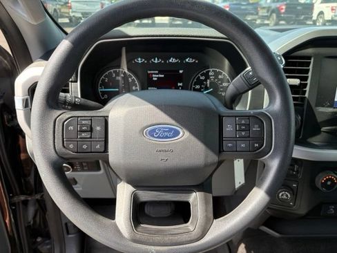 Used 2022 Ford F150 XLT w/ Trailer Tow Package AWD/4WD image 21