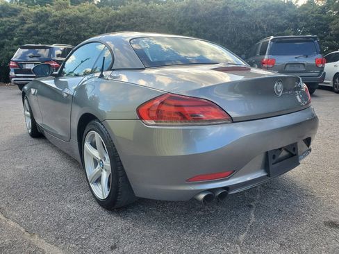 Used 2010 BMW Z4 sDrive30i RWD image 5
