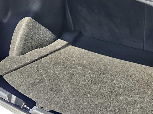 Used 2023 Tesla Model 3 Standard Range image 23