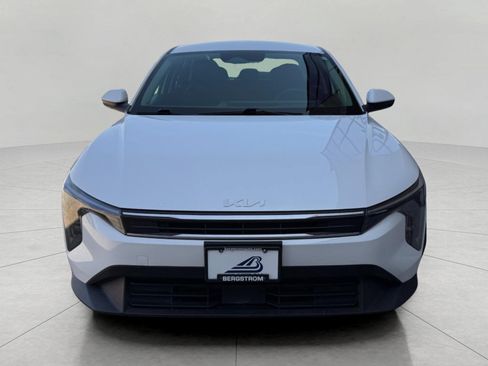 Used 2025 Kia K4 FWD image 4