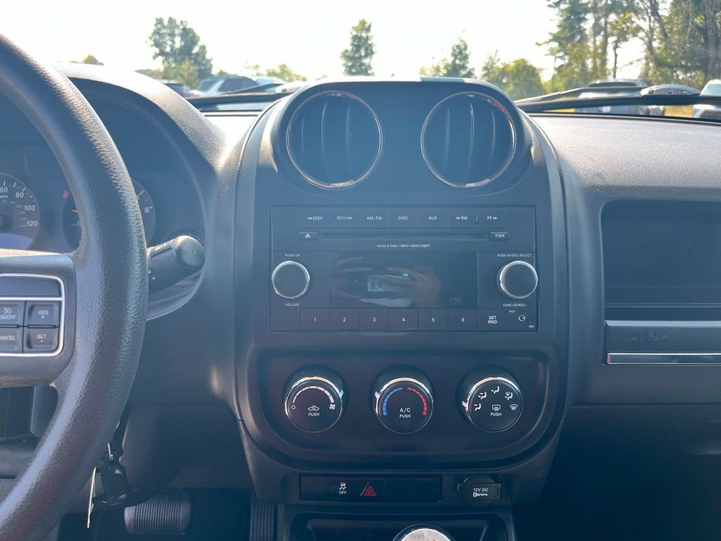 Used 2012 Jeep Patriot Sport w/ PWR Value Group FWD image 20