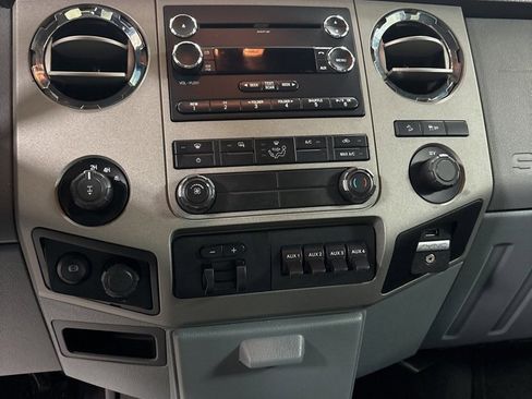 Used 2015 Ford F350 XLT w/ XLT Value Package image 12