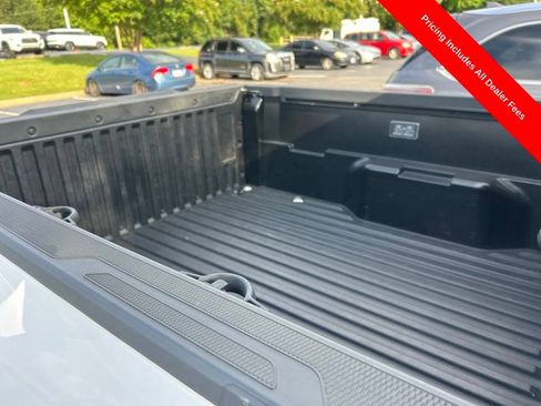 Used 2024 Toyota Tacoma TRD Off-Road AWD/4WD image 5