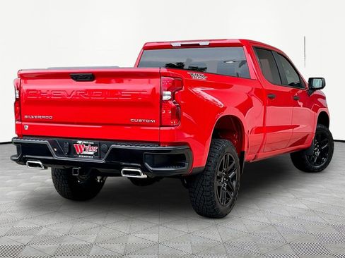 Used 2026 Chevrolet Silverado 1500 Custom Trail Boss AWD/4WD image 6