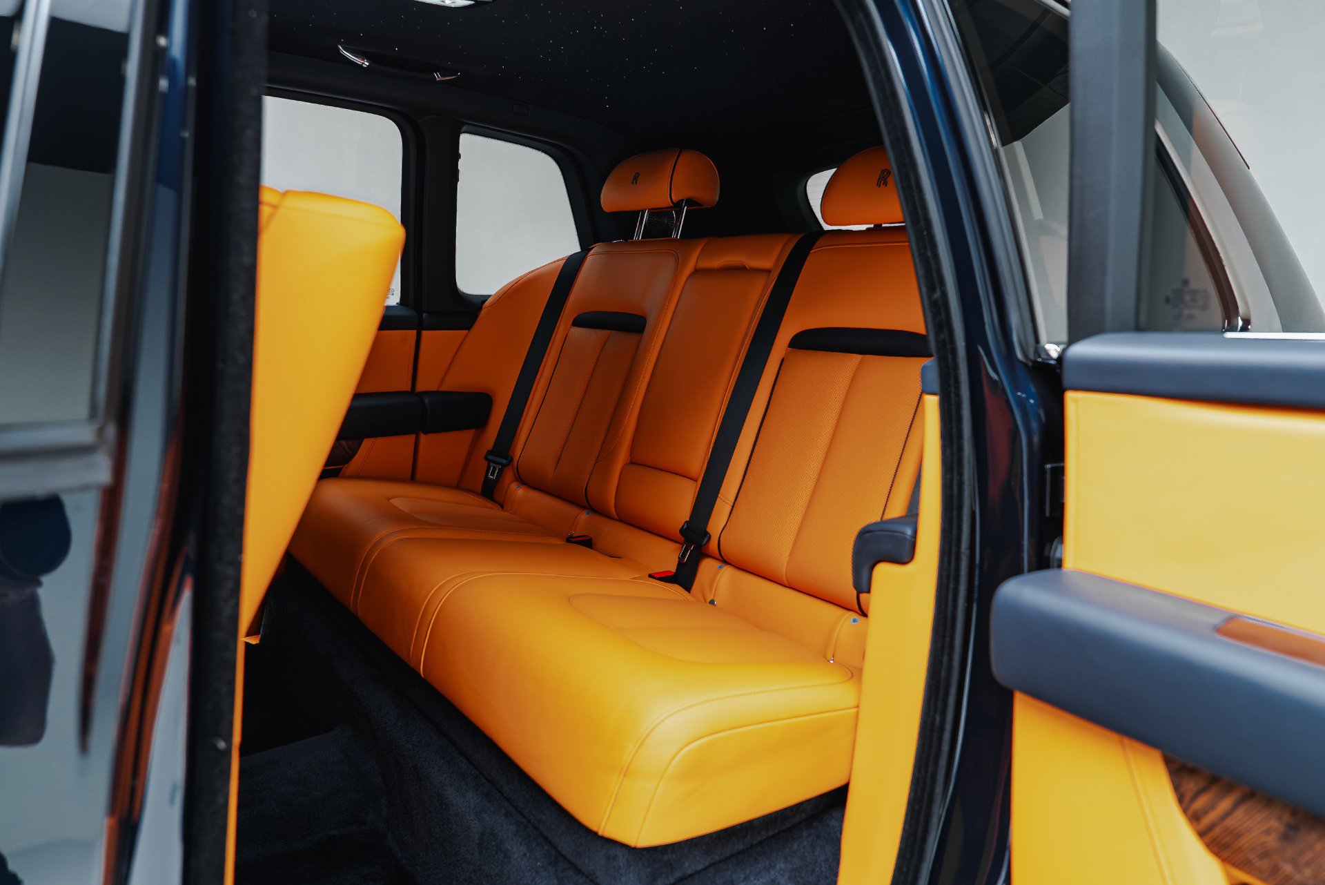 Used 2023 Rolls-Royce Cullinan AWD/4WD image 53
