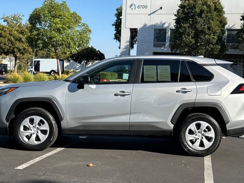 Used 2024 Toyota RAV4 LE image 7