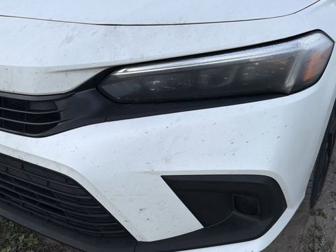 Used 2023 Honda Civic Sport image 4
