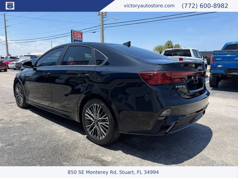 Used 2024 Kia Forte GT-Line FWD image 5