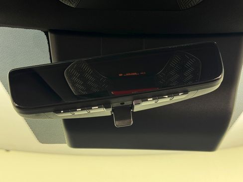 Used 2024 Kia EV9 Land image 34