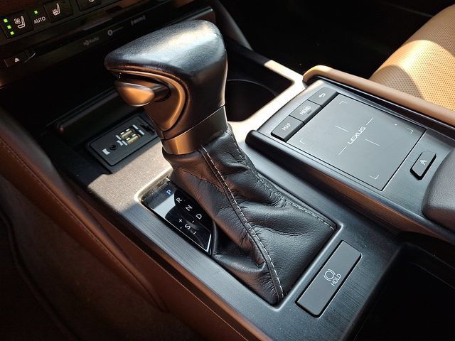Used 2019 Lexus ES 350 w/ Premium Package FWD image 16