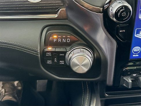 Used 2020 RAM 1500 Limited image 11