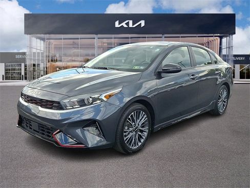 Certified 2023 Kia Forte GT-Line w/ GT-Line Technology Package image 3