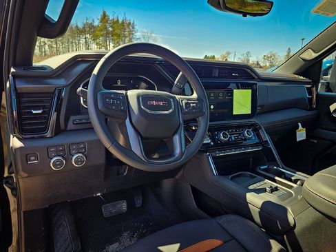 New 2026 GMC Sierra 2500 AT4 w/ AT4 Premium Plus Package image 17