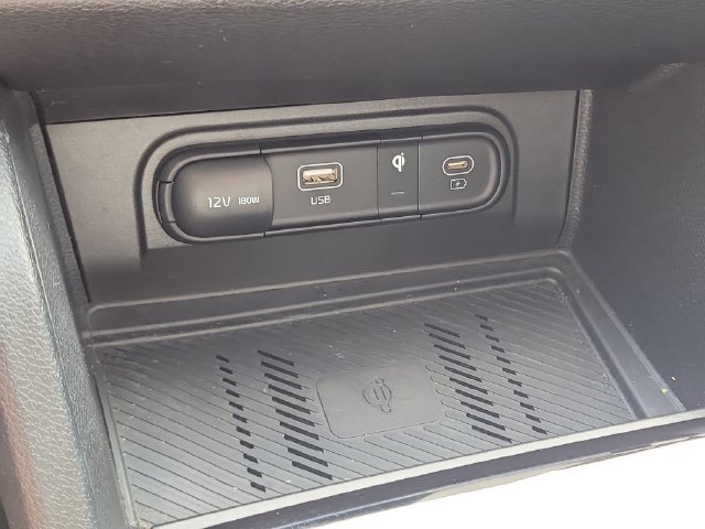 Used 2025 Kia Sportage EX w/ Premium Package FWD image 27
