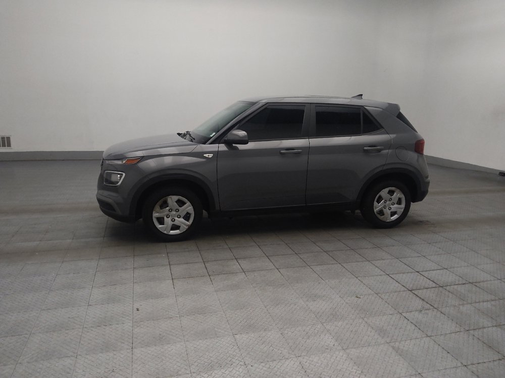 Used 2020 Hyundai Venue SE FWD image 2