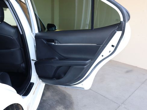 Used 2024 Toyota Camry SE image 44