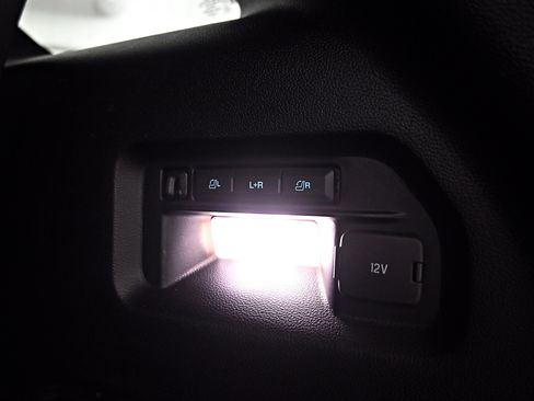 Used 2020 Ford Explorer ST w/ ST Street Pack image 37